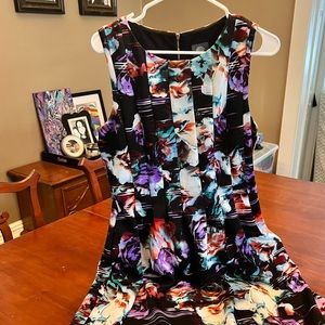 Cute dress in great condition from Macy’s.